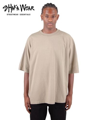 GARMENT DYE DROP SHOULDER Tシャツ/OM:オートミール/MODEL:T185 cm;W84 kg