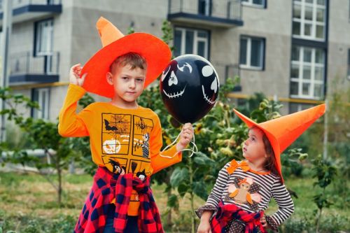 ハロウィンイベントのスタッフウエアをオリジナルTシャツ屋で作りましょう！