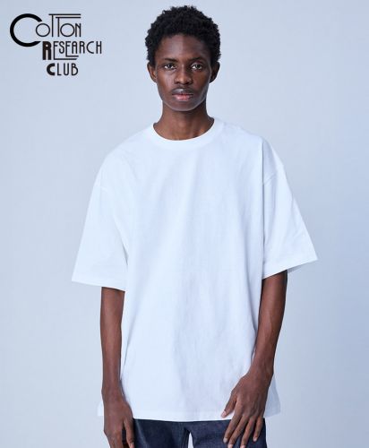 COTTON RESEARCH CLUB(コットンリサーチクラブ)チューブラーTシャツ（日本製）/モデル着用：01ホワイト