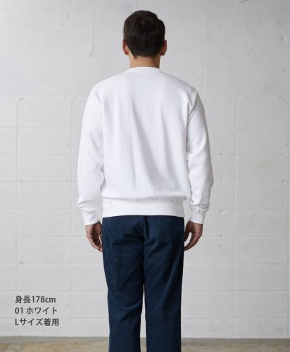 CROSS&STITCH(クロスアンドステッチ)レギュラーウェイトスウェットシャツ/BACK STYLE/モデル身長178cm着用サイズ:L