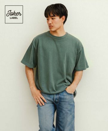 JOKER LABEL(ジョーカーラベル)ハイグレードコットンガーメントダイTシャツ/首リブアップ｜VGR ヴィンテージグリーン メンズモデルXL着用