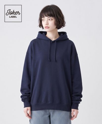 ジョーカーラベル(JOKER LABEL)裏毛プルオーバーパーカー（ポケットなし）/Mサイズ着用　160cmモデル：NY ネイビー  