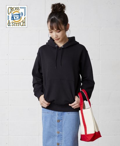 CROSS&STITCH(クロスアンドステッチ)レギュラーウェイトスウェットP/Oパーカ/カンガルーポケット付き、ユニセックス対応。