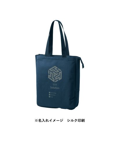 マークレススタイル(MARKLESS STYLE)ノートPCが入れられるファスナートート/※名入れイメージ　シルク印刷