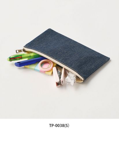 MARKLESS STYLE(マークレススタイル)デニムフラットポーチ/TP-0038(S）横型なのでペンケースや、コスメポーチなどとしてもおすすめ