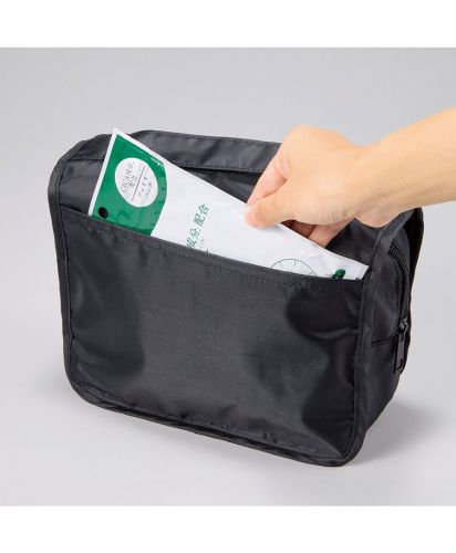 マークレススタイル(MARKLESS STYLE)3段式ハンギングポーチ/折りたたみ式でコンパクトながら、旅行や出張時の小物整理に便利な多機能ポーチ