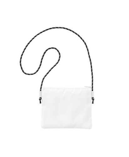 MARKLESS STYLE(マークレススタイル)メッシュポケットサコッシュ/044 ホワイト裏側