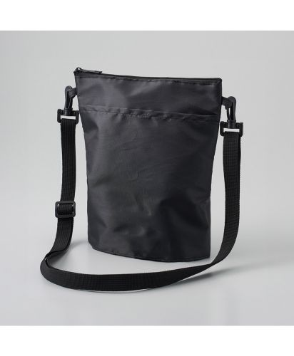マークレススタイル(MARKLESS STYLE)保冷ボトルホルダーサコッシュ　ワイド/保冷ボトルホルダーとしてはもちろん、日常使いもできる便利なサコッシュ