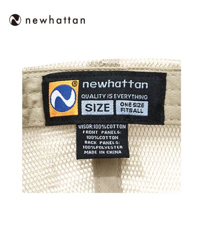 NEWHATTAN(ニューハッタン)5パネルコットンメッシュキャップ/ブランドタグ拡大：ONE SIZE FITS ALL表記と素材構成が記載された品質ラベル付きデザイン
