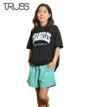 TRUSS(トラス)バーサタイルナイロンショーツ/38オーシャングリーン Sサイズ着 レディースモデル158cm