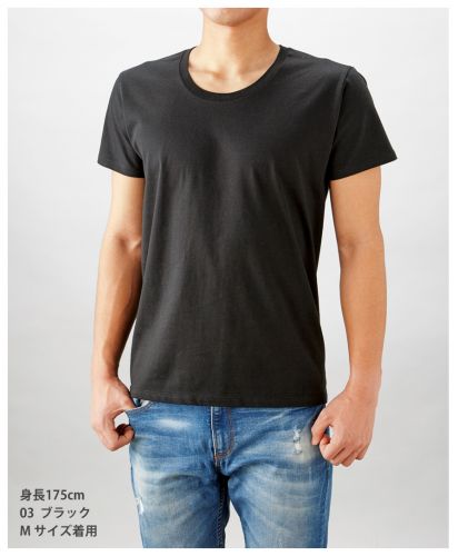 スリムフィットUネックTシャツ/ 09ブラック Mサイズ着用 メンズモデル175cm