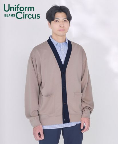 Uniform Circus BEAMS(ユニフォーム サーカス ビームス)ユニセックスカーディガン/モデル着用：1 ベージュ