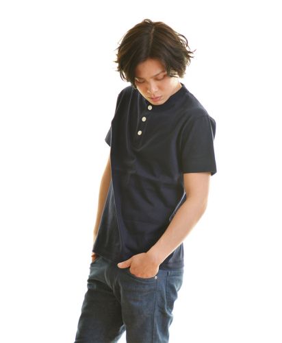 ユナイテッドアスレ(United Athle)　5.6オンス ヘンリーネックTシャツ 086ネイビー Mサイズ メンズモデル 174cm